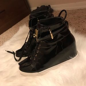 Cape Robin sneaker wedges